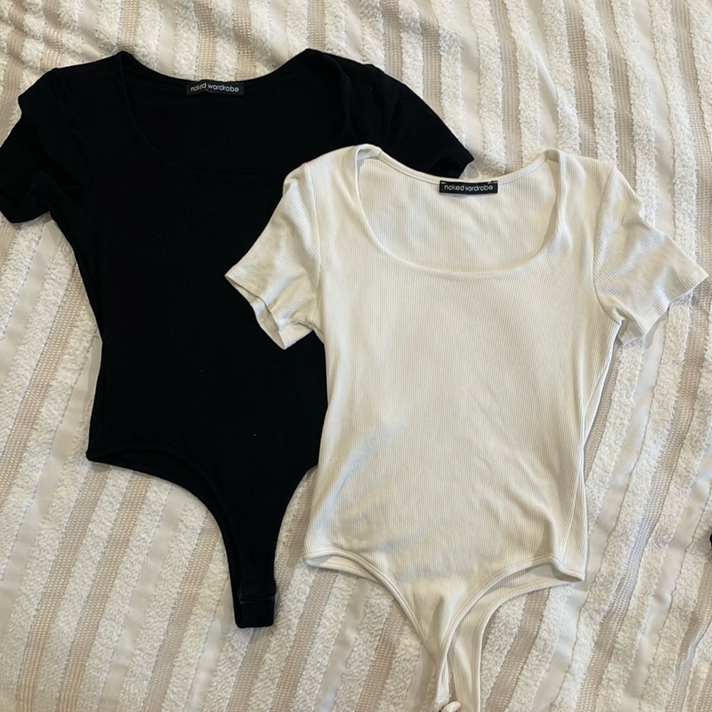 Naked Wardrobe Ribbed Scoop Bodysuits